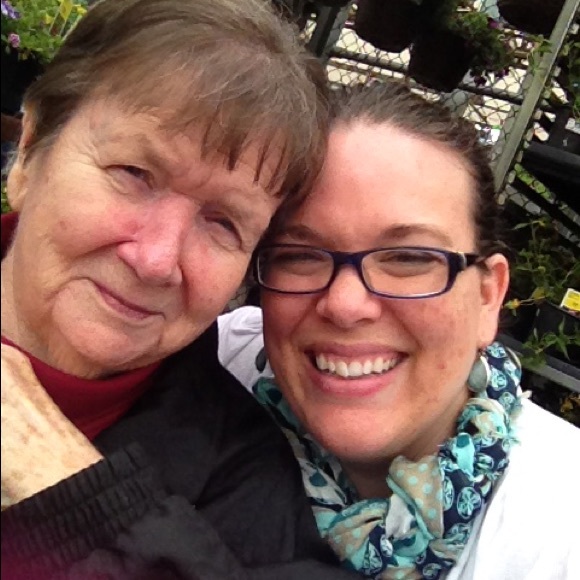 Meet your Posher, Jenni!! Have a lovely day! - Picture 12 of 16